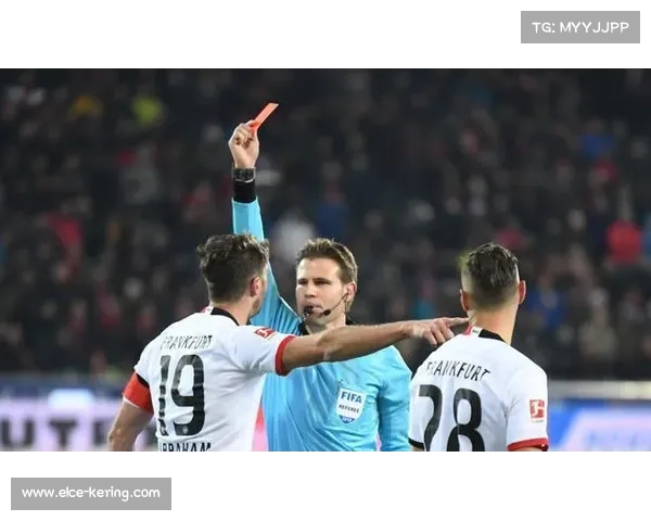 德甲引入VAR通信协议新规，减少比赛中断时间